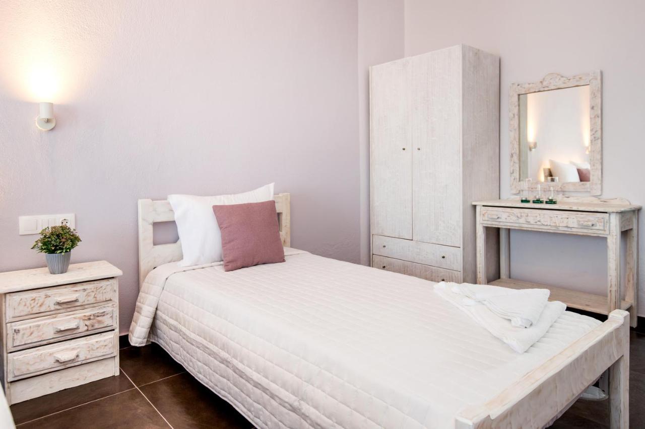 Mani's Apartment